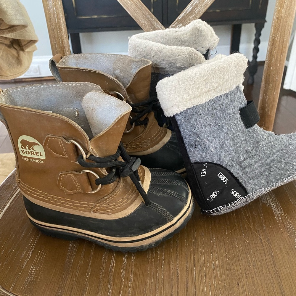 Sorel boots with warm inserts